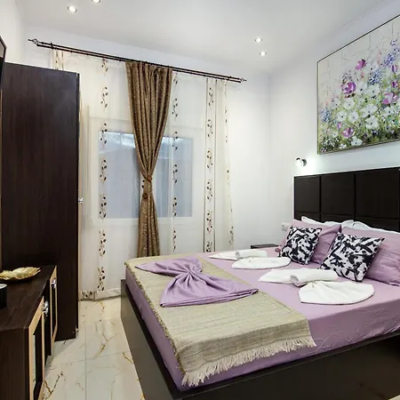 Ella Deluxe Apartman *