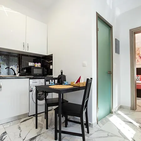 Apartman Ella Deluxe Limenária