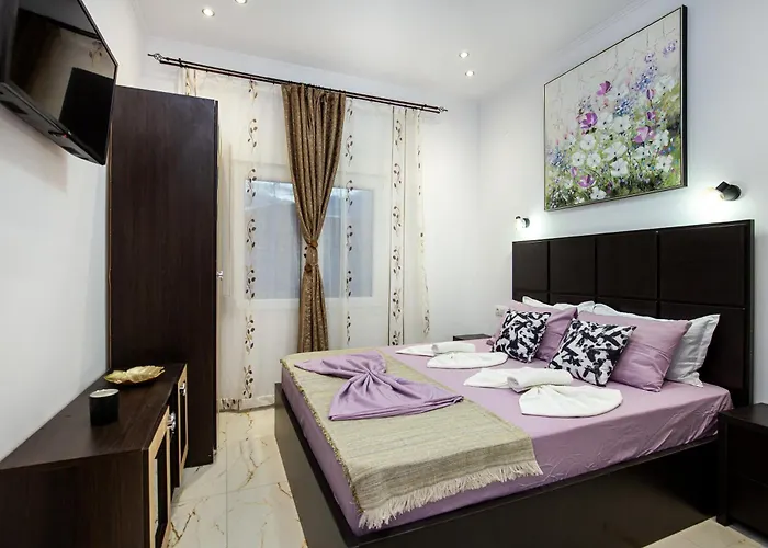 Ella Deluxe Apartament *