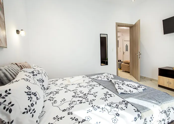 Ella Deluxe * Limenaria (Thasos)