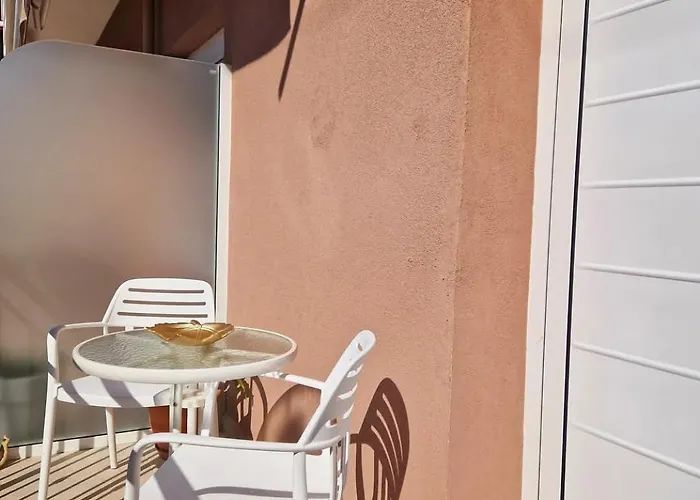 Ella Deluxe Apartament *